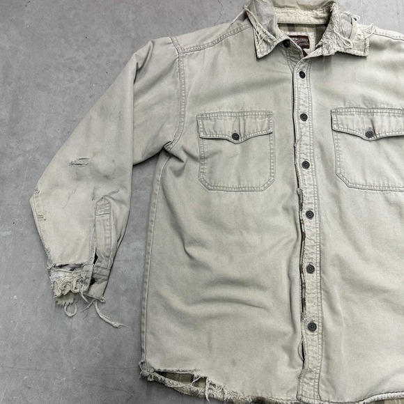 Vintage 1990s Distressed Levi's Barn Jacket w/Fleece Lining | Size: M - Picture 3 of 11